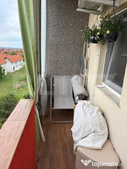 Apartament cu 2 camere decomandat în Paleu
