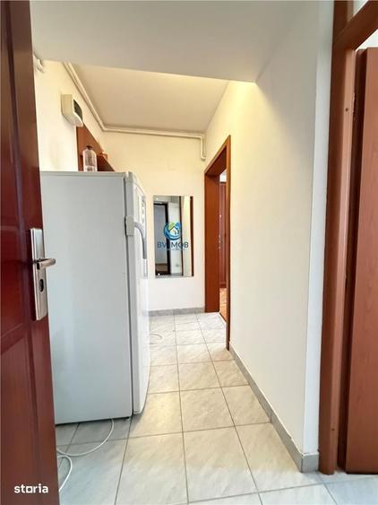 Garsonieră decomandată în Gării