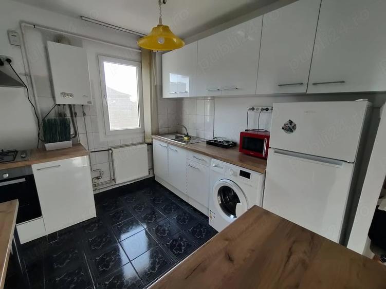 Apartament cu 2 camere semidecomandat în Take Ionescu