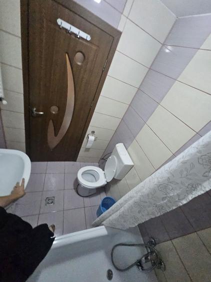 Apartament cu 3 camere semidecomandat în George Enescu