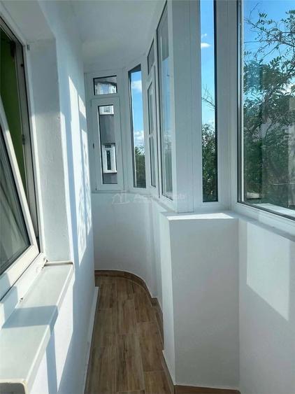 Apartament cu 4 camere decomandat în Nerva Traian