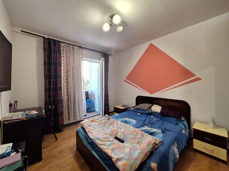 Apartament cu 2 camere decomandat, mobilat în Florești
