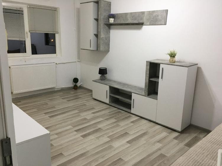 Garsonieră semidecomandată în Complex Studențesc