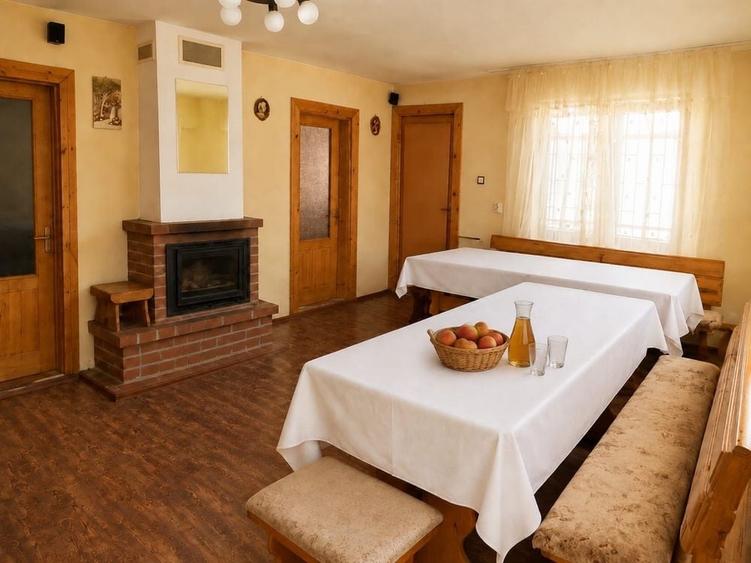 Casă cu 4 camere cu Teren 600 Mp în Central