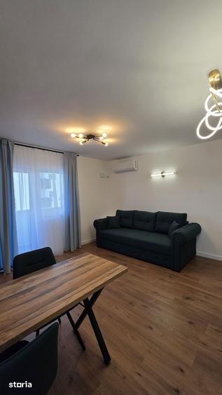 Apartament cu 2 camere în Apărătorii Patriei