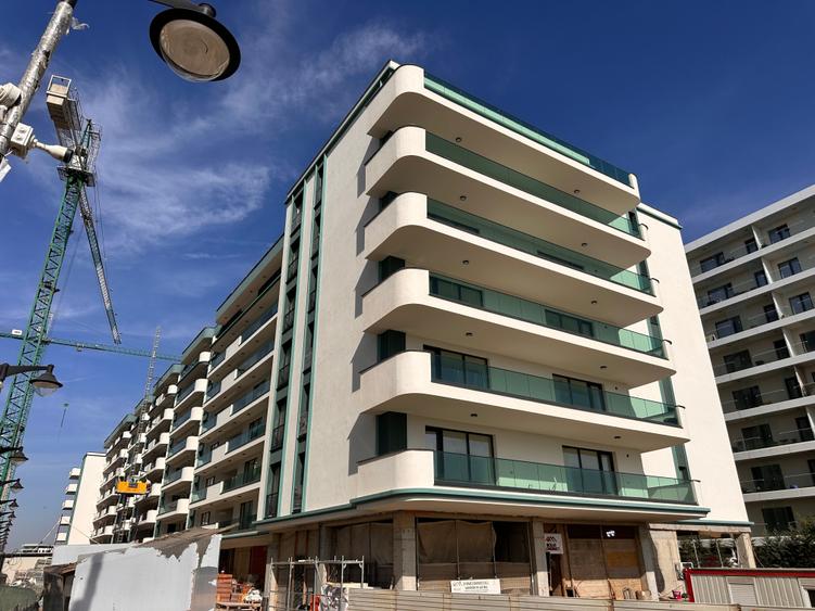 Apartament cu 2 camere semidecomandat în Est