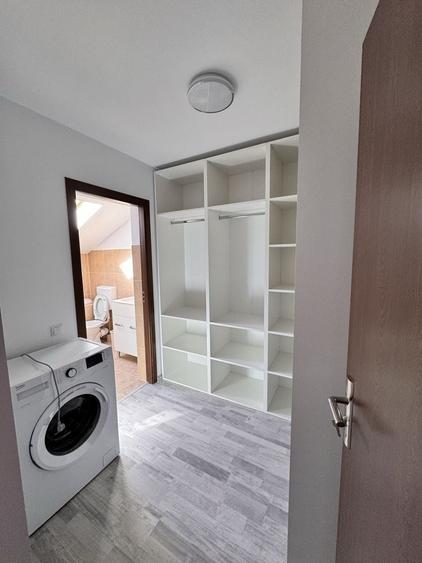 Apartament cu 3 camere decomandat în Zamora