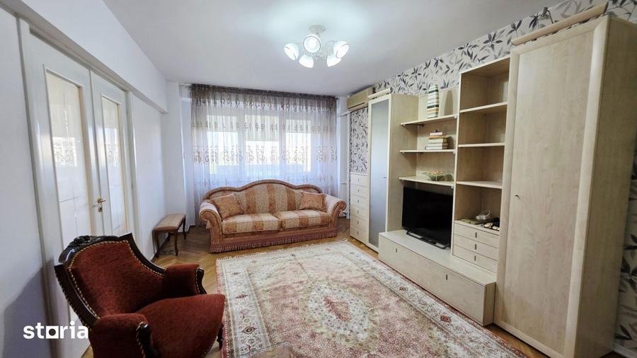 Apartament cu 4 camere decomandat, mobilat în Libertății