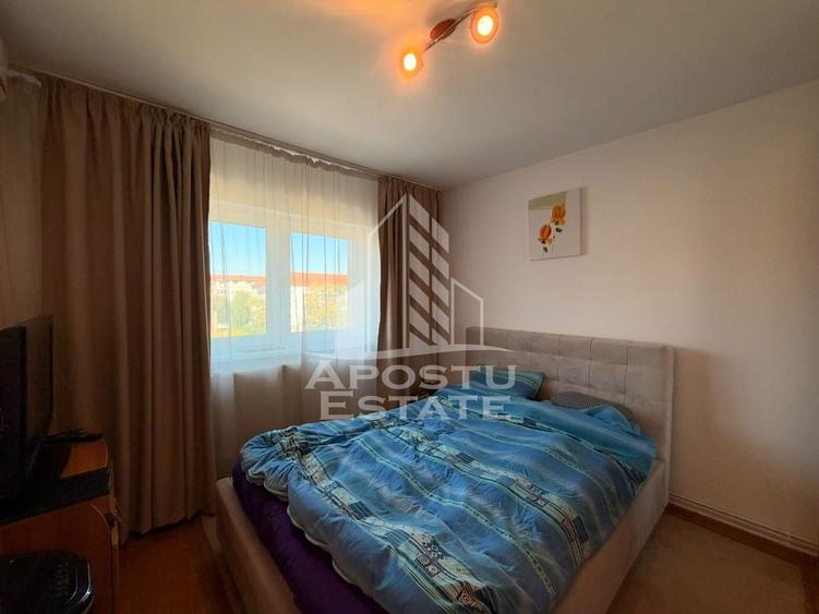 Apartament cu 2 camere decomandat, mobilat în Aradului