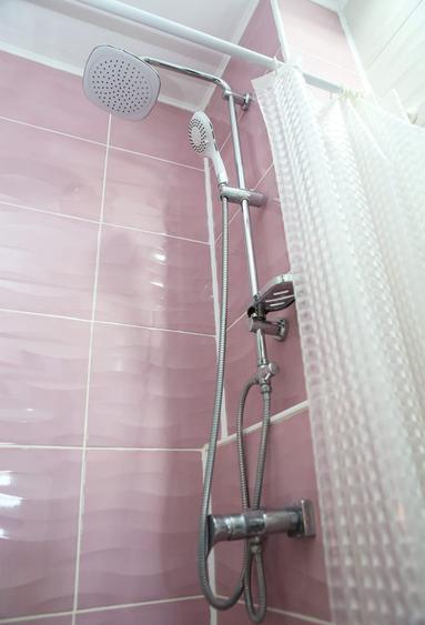 Apartament cu 3 camere decomandat în Tomis Nord