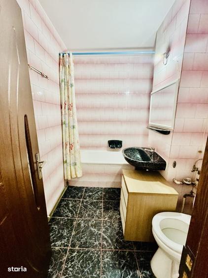 Apartament cu 4 camere în Micălaca