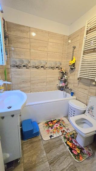 Apartament cu 3 camere decomandat în Brâncoveanu