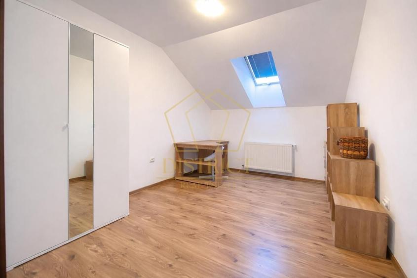 Apartament cu 3 camere decomandat, mobilat în Lipovei