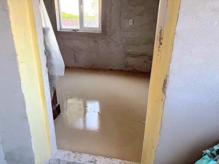 Casă cu Teren 131 Mp în Petin