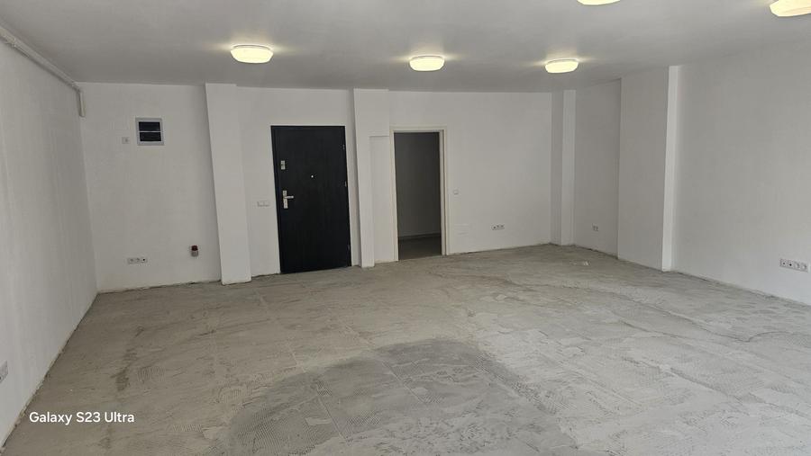 Spațiu comercial, de 57 mp, în Dosu Bricii