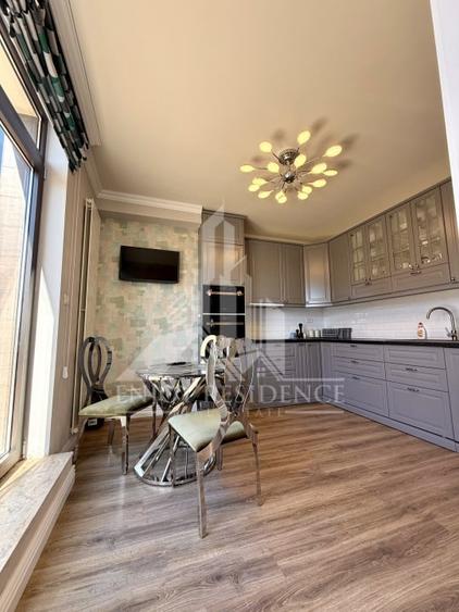 Apartament cu 3 camere decomandat, mobilat în Băneasa