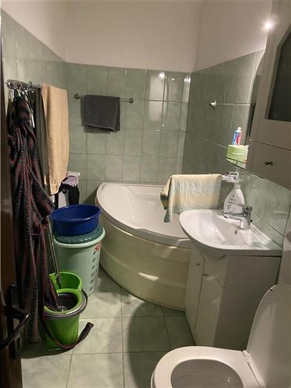 Apartament cu 2 camere decomandat, mobilat în Brăilei