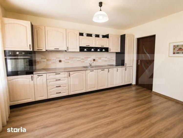 Casă cu 5 camere cu Teren 2330 Mp în Aurel Vlaicu
