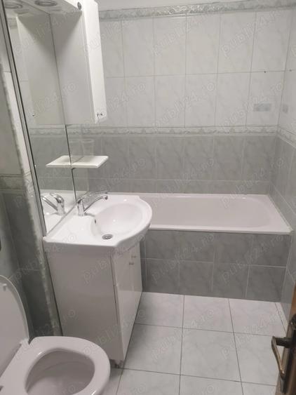 Apartament cu 2 camere decomandat în Carpați 2