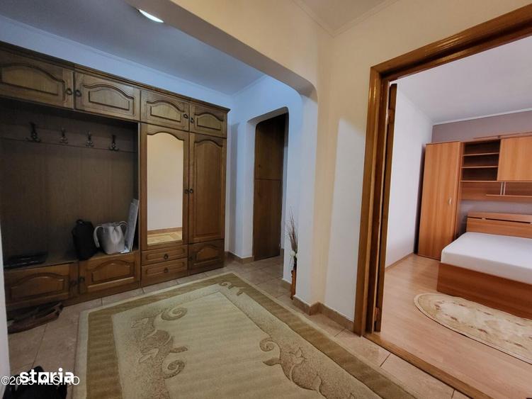 Apartament cu 2 camere decomandat, mobilat în Tomis III