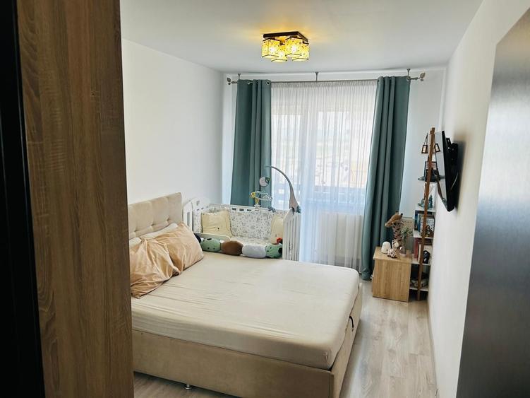 Apartament cu 2 camere decomandat în Sânpetru