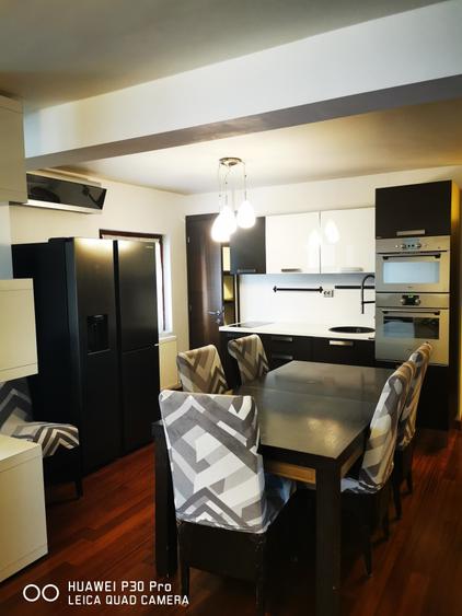 Apartament cu 2 camere semidecomandat, mobilat în Vitan Mall