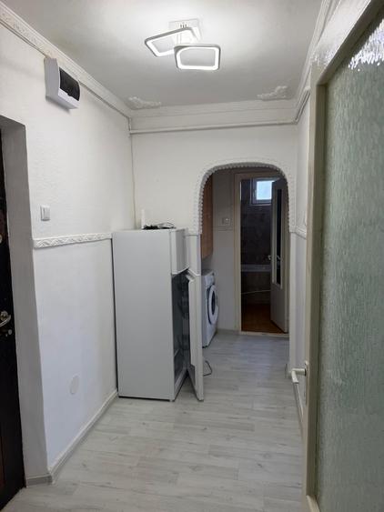 Apartament cu 2 camere decomandat în Micro 18