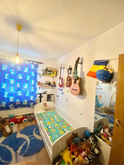 apartament cu 4 camere Lupeni Straja - 1