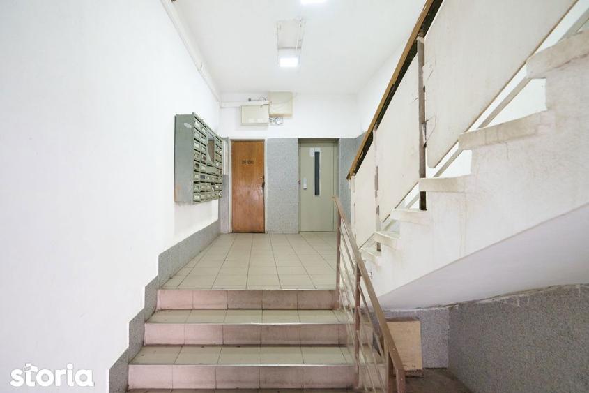 Apartament cu 2 camere decomandat, mobilat în Central