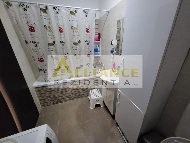 Apartament cu 3 camere decomandat în Brâncoveanu