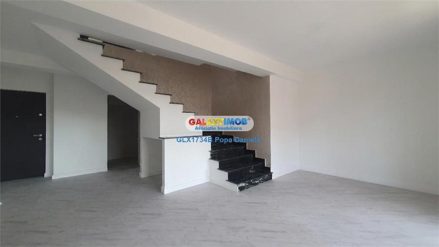 Apartament cu 5 camere decomandat în Mihai Bravu
