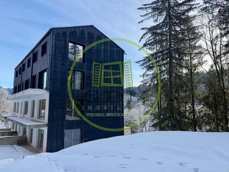 Apartament cu 3 camere decomandat în Clăbucet