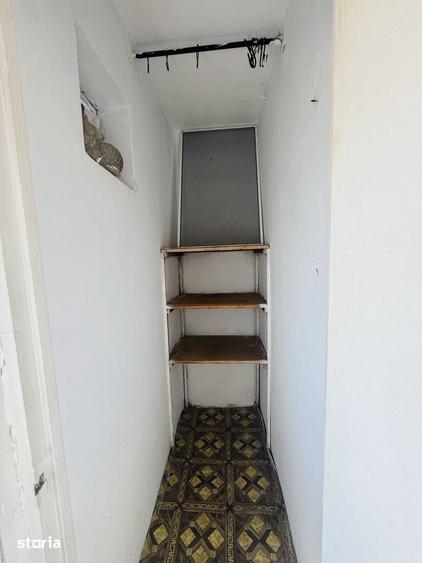 Oportunitate! Apartament cu 2 camere, etaj 2 Zona UTA - 8