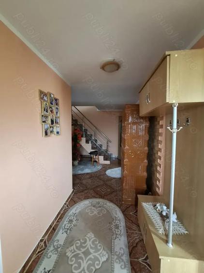 Casă cu 3 camere în Mândrești (Vlădeni)