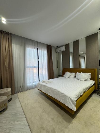 Apartament cu 2 camere decomandat în Universitate
