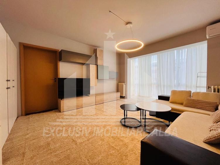 Apartament 3 camere | 65 mp | Etaj 3 din 4 | Renovat | Cetate - Mercur - 1