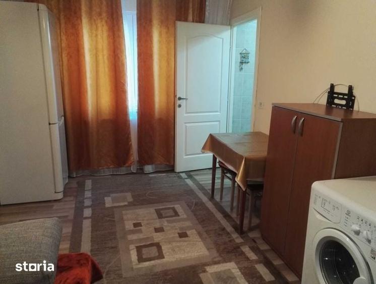 Proprietar vand ap. 2 cam. semidecomandat P-ta Doina - 6