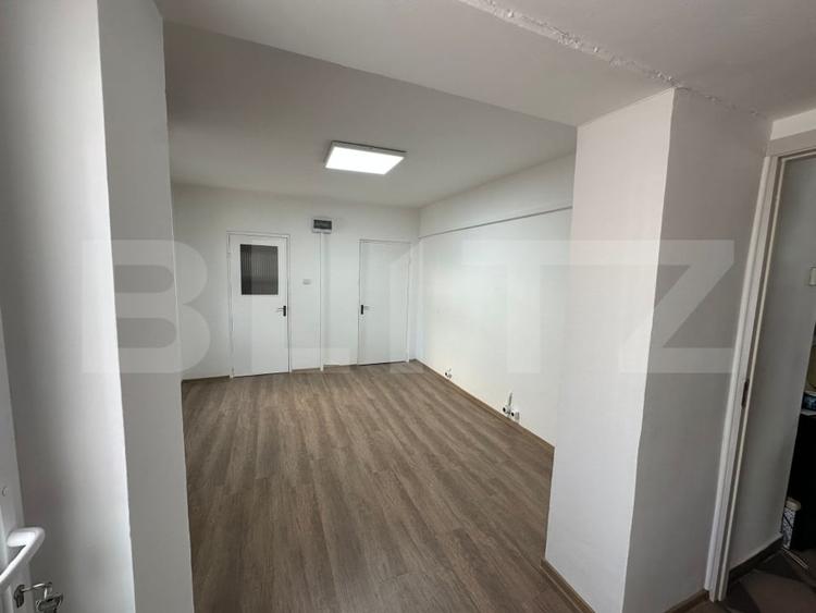 Spațiu comercial, de 25 mp, în Cetate