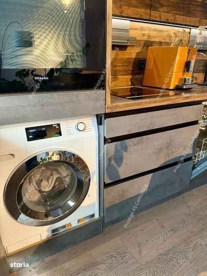 Apartament cu 3 camere, mobilat în Central