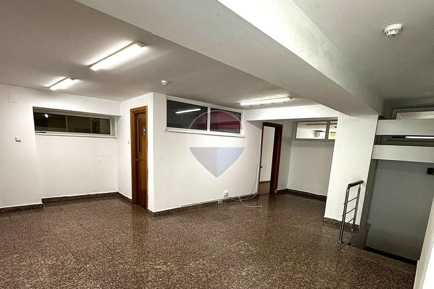 Birou, de 285 mp, în Cotroceni