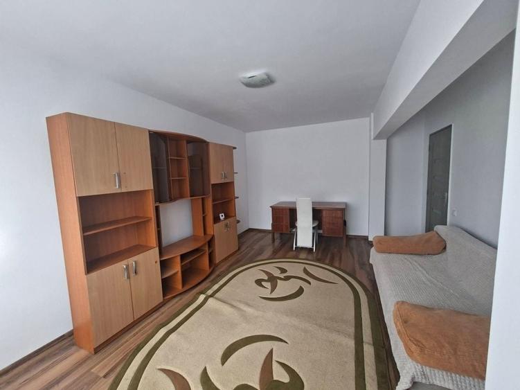 Apartament cu 2 camere decomandat în Șindrești