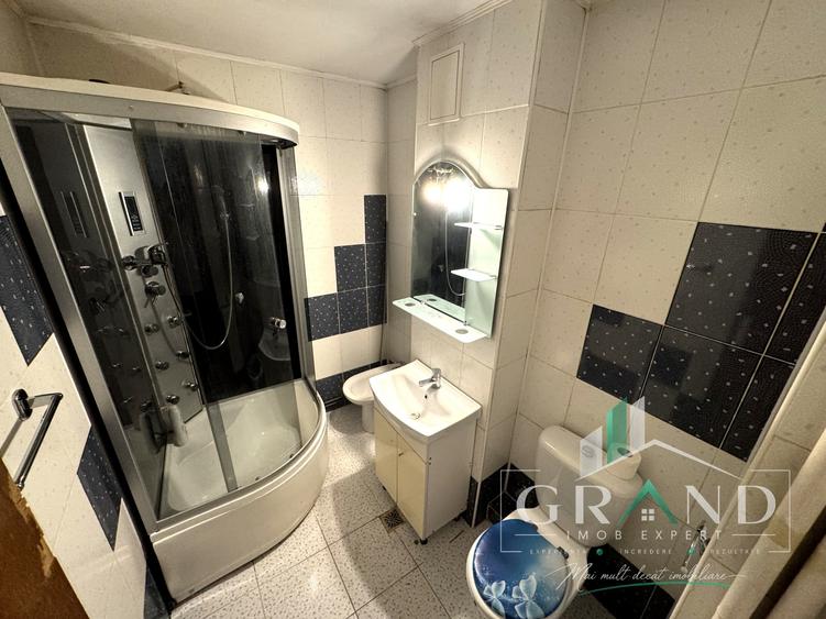 Apartament cu 3 camere decomandat, mobilat în Zorilor