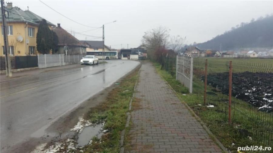 Teren de 705 mp, în Central