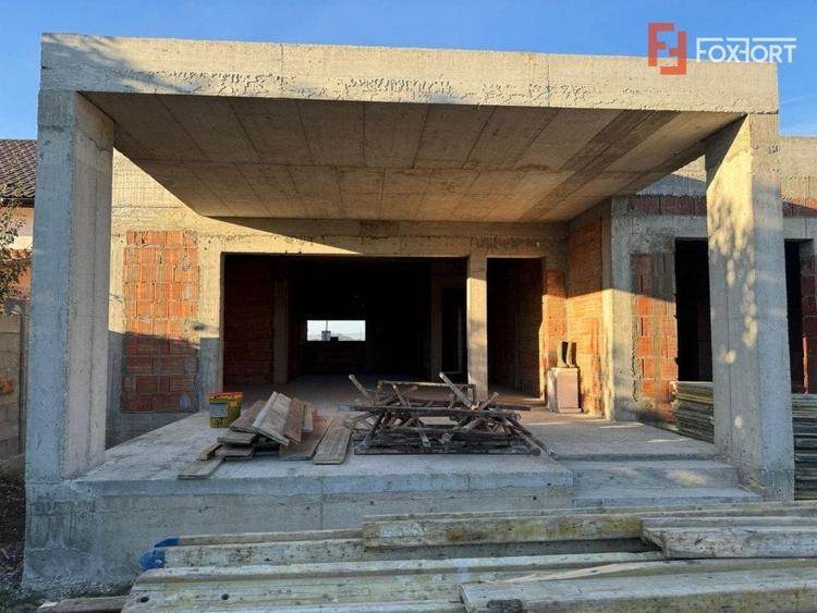 Casă individuală cu 3 camere cu Teren 500 Mp în Remetea Mare
