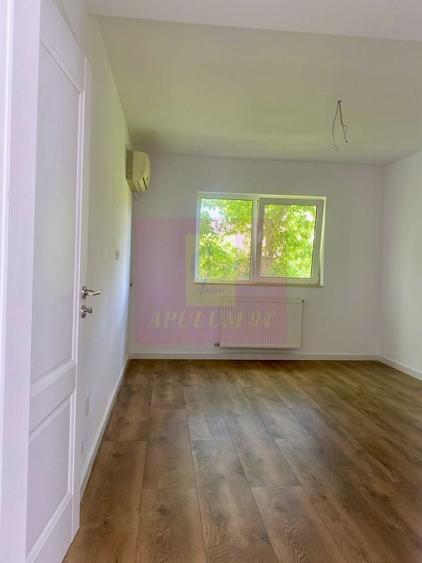 Duplex cu 4 camere cu Canalizare în Mogoșoaia