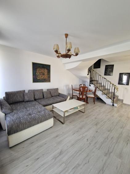 Duplex cu 4 camere cu Teren 80 Mp în Tunari