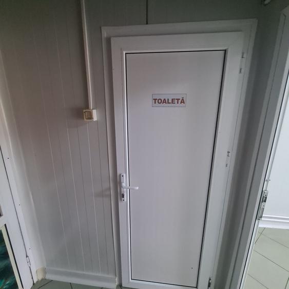 Spațiu comercial, de 80 mp, în Grumăzești
