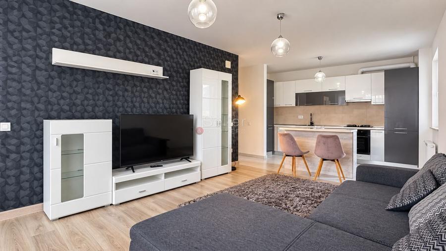 Apartament cu 2 camere decomandat, mobilat în Astra