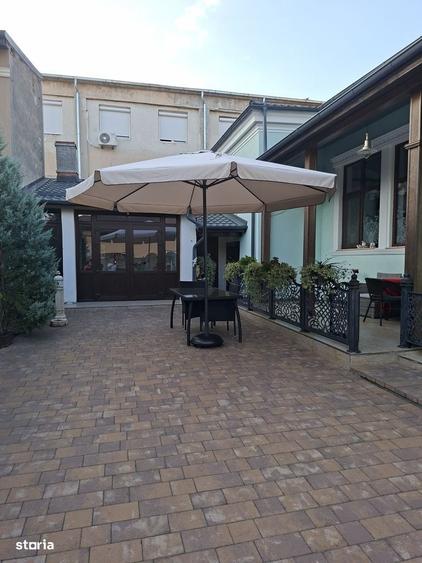Casă cu 4 camere în Central