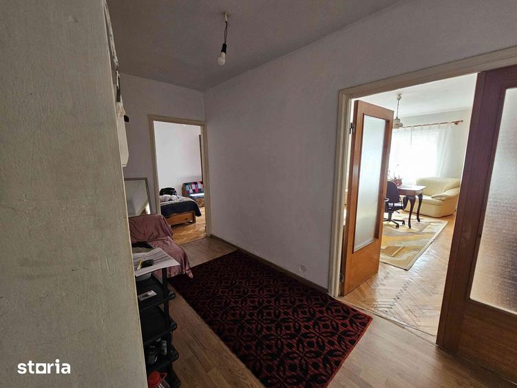 Apartament cu 2 camere decomandat în 9 Mai